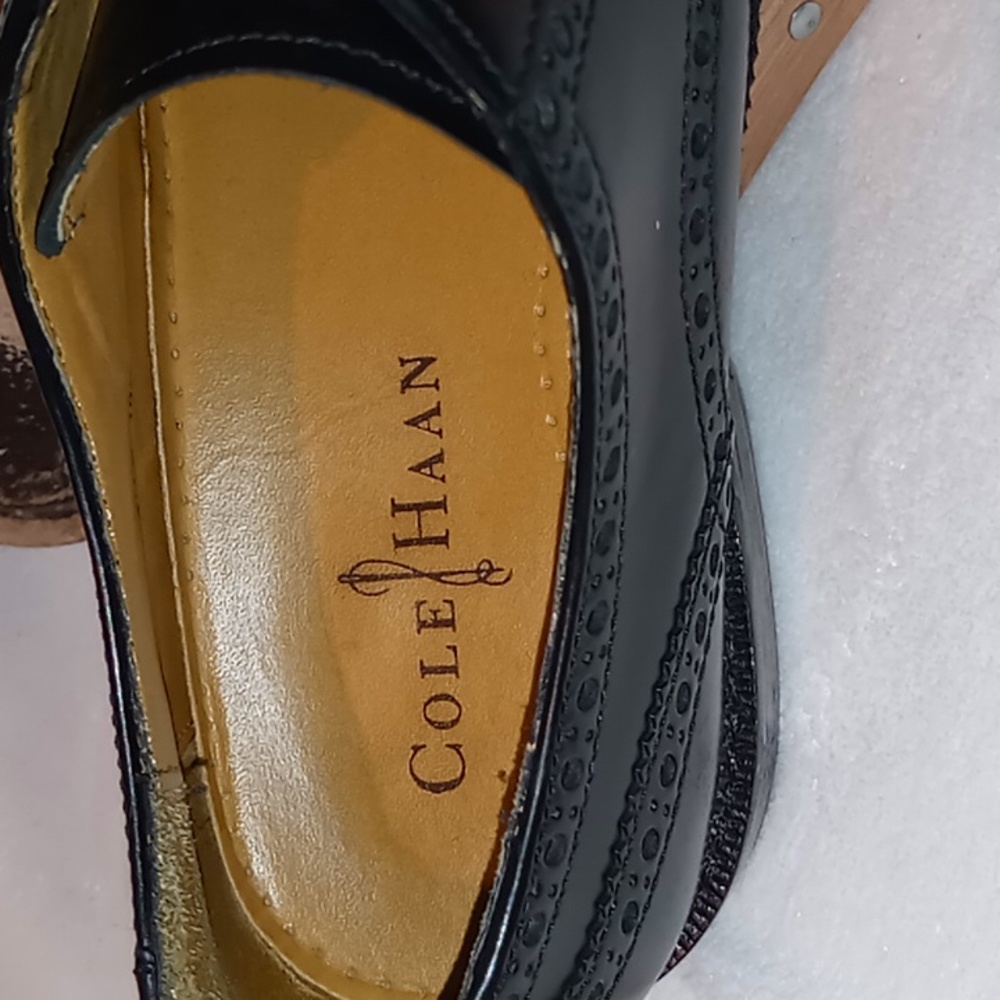 Cole Haan - Picture 9 of 10